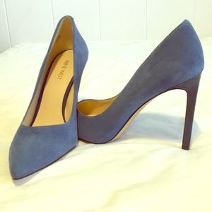 9 West Blue Suede Pumps 8.5